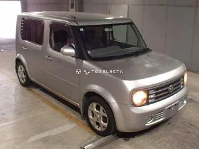 Nissan Cube Cubic 2004, auction grade 3.5