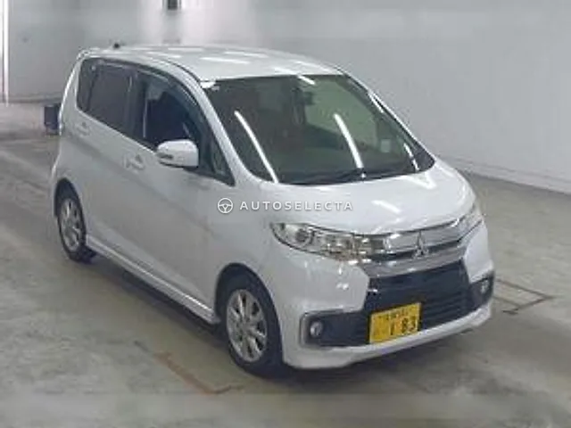 Mitsubishi eK Custom 2017, auction grade 4.5