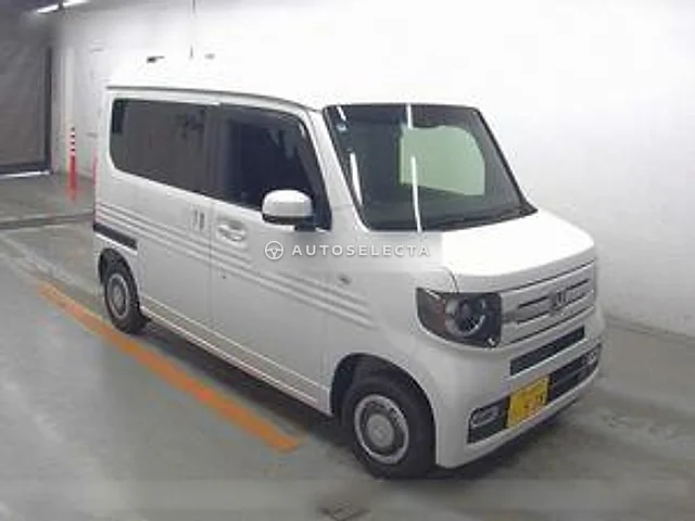 Honda N-VAN Plus Style 2020, auction grade 3.5