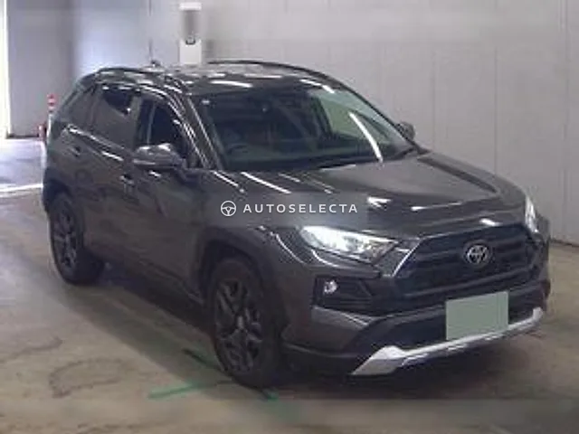 Toyota RAV4 2022, auction grade 4.5