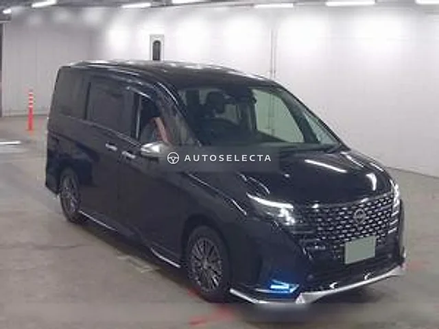 Nissan Serena 2023, auction grade R