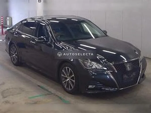 Toyota Crown 2015, auction grade 3.5