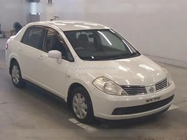 Nissan Tiida Latio 2005, auction grade 4