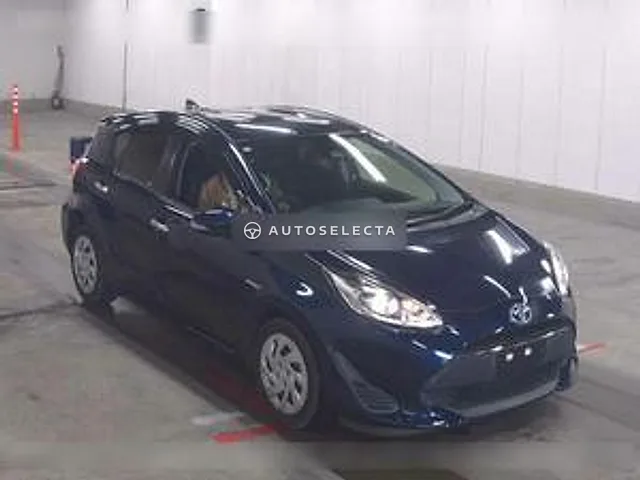 Toyota Aqua 2018, auction grade 4