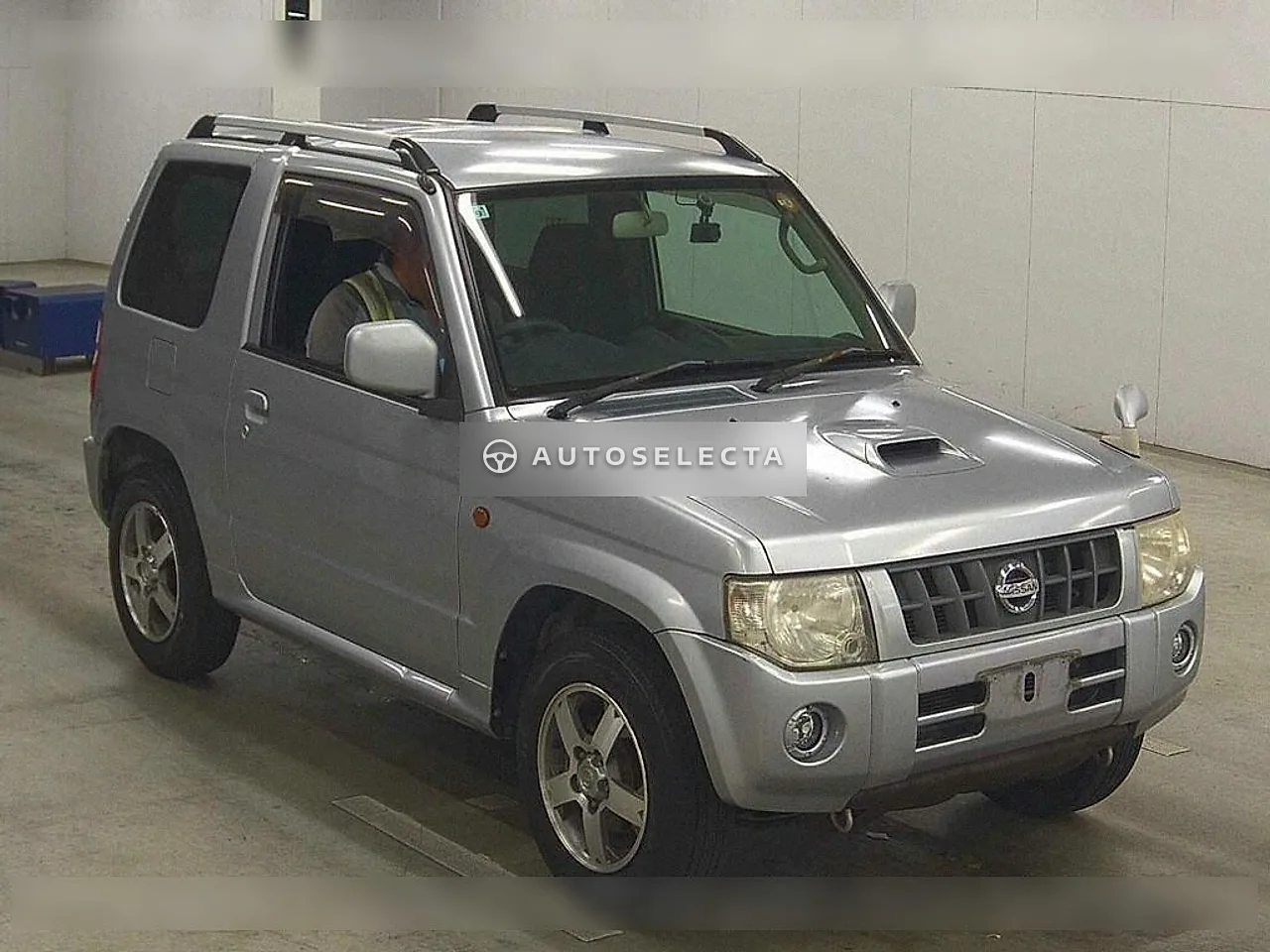 Nissan KIX 2009, photo 1 of 6