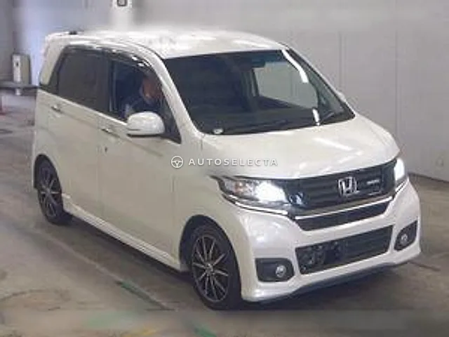 Honda N-WGN Custom 2015, auction grade 4.5