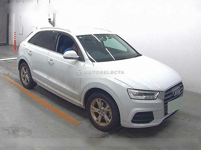 Audi Q3 2015, auction grade 4