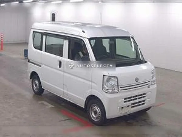 Nissan NV100 Clipper 2015, auction grade 3.5