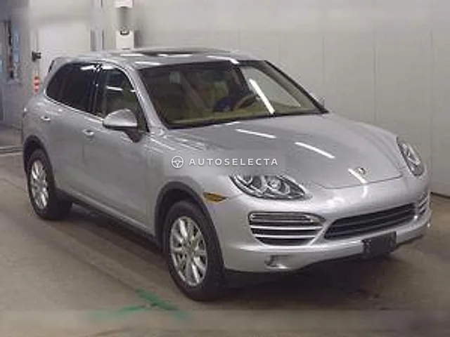 Porsche Cayenne 2015, auction grade 4