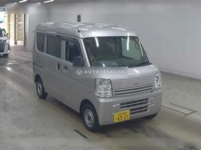 Nissan NV100 Clipper 2019, auction grade R