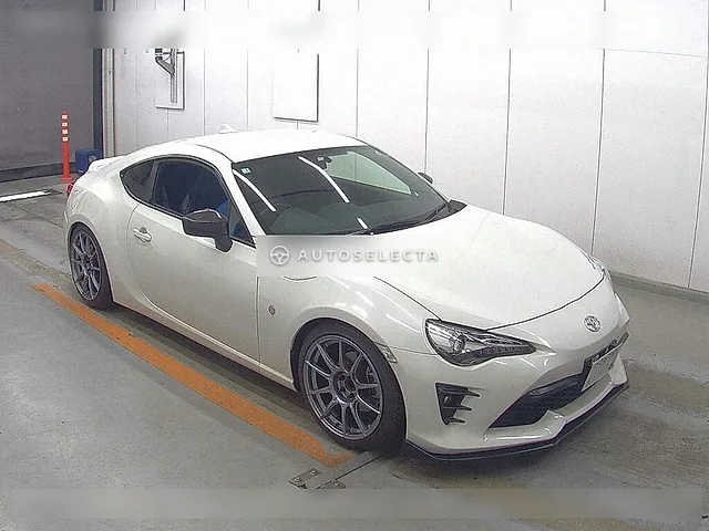 Toyota 86 2019, auction grade 4