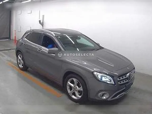 Mercedes-Benz GLA-Class 2019, auction grade 4