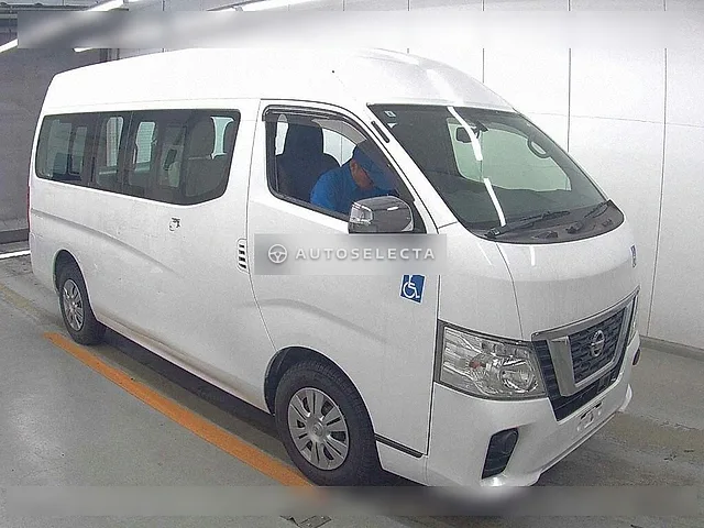 Nissan Fuga 2022, auction grade R