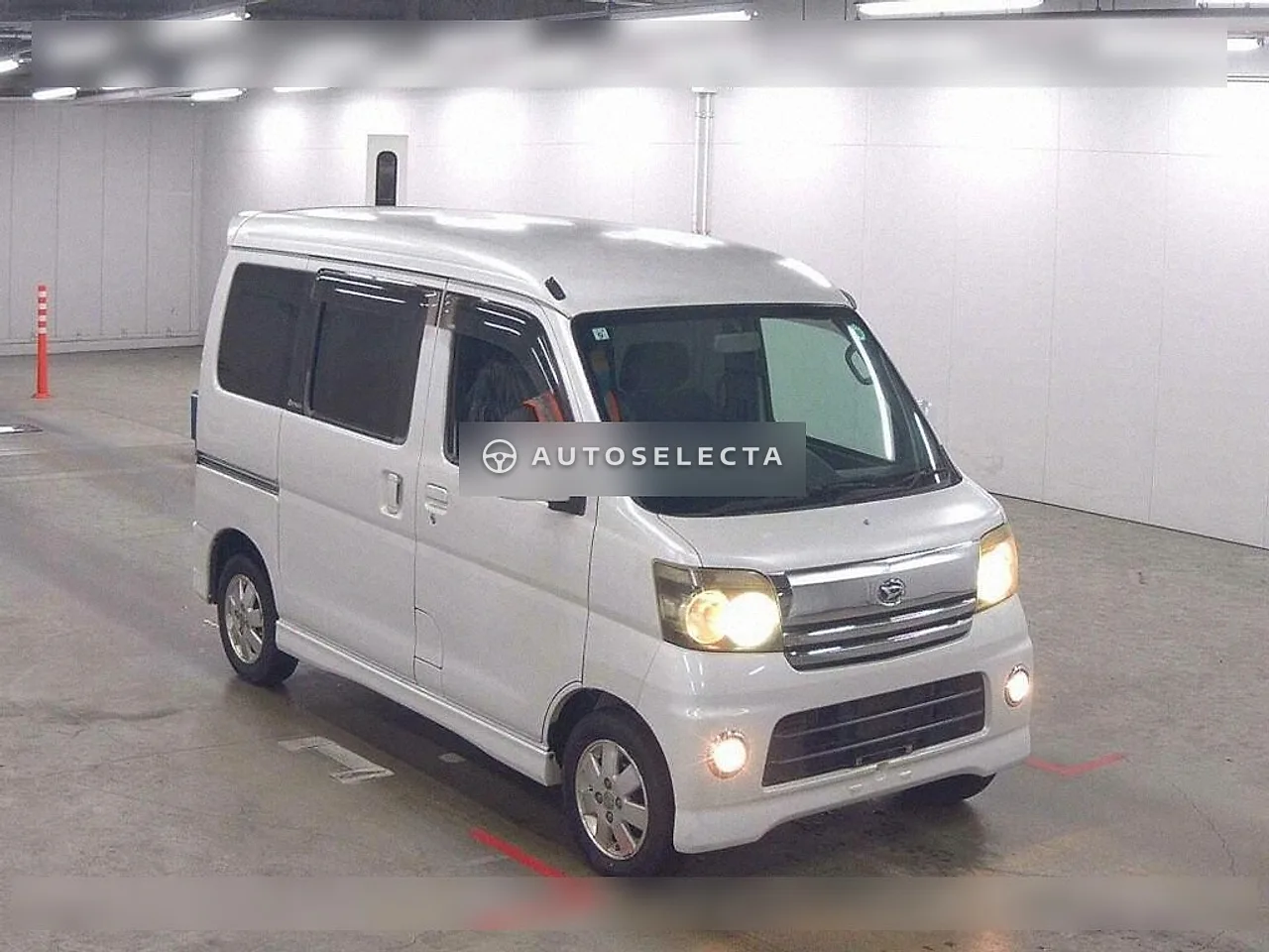 Daihatsu Atrai Wagon 2007, photo 1 of 6