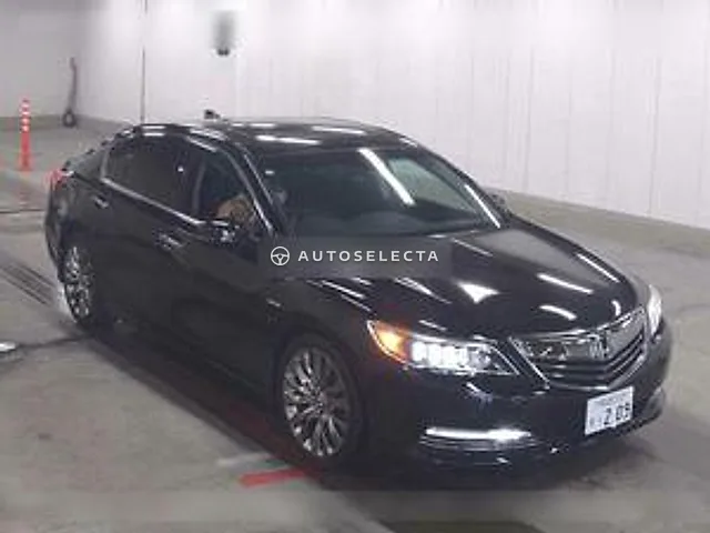 Honda Legend 2015, auction grade 3.5