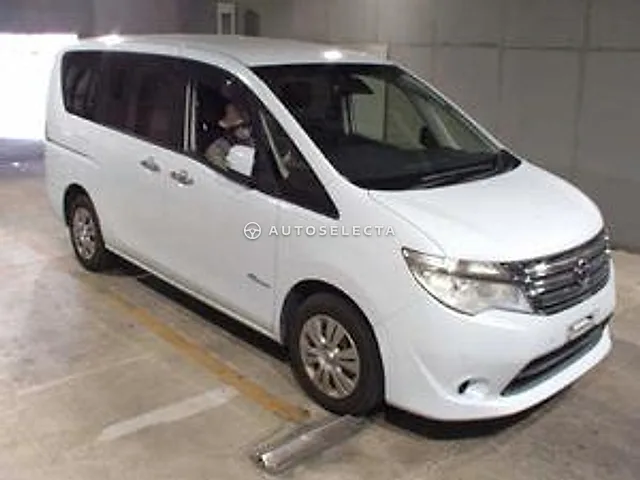 Nissan Serena 2015, auction grade 3.5
