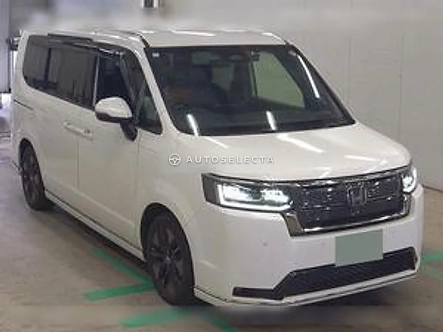 Honda Stepwgn Spada 2024, auction grade R