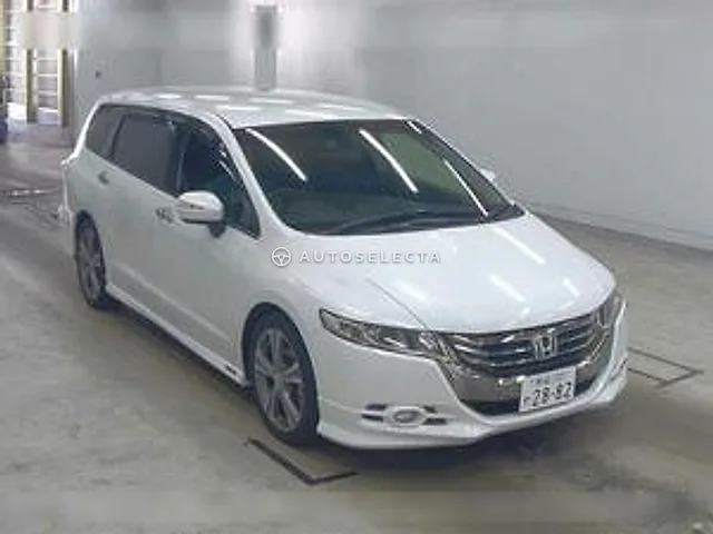 Honda Odyssey 2013, auction grade 4