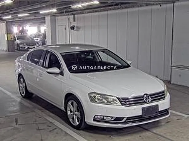 Volkswagen Passat Variant 2011, auction grade 4.5