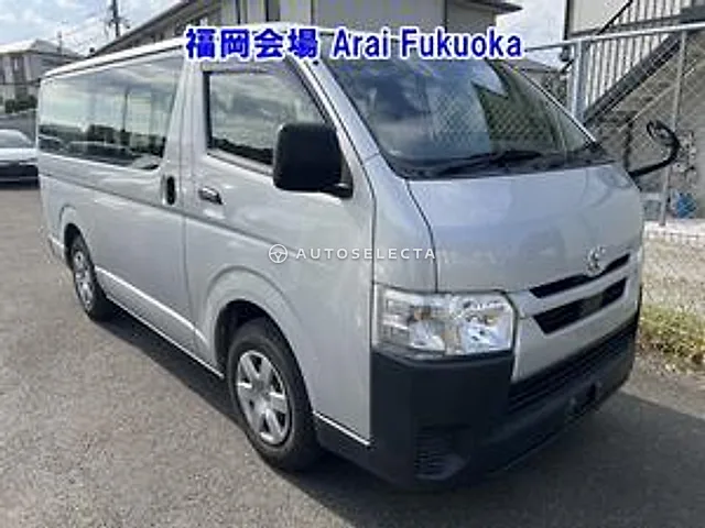 Toyota Hiace 2020, auction grade RA