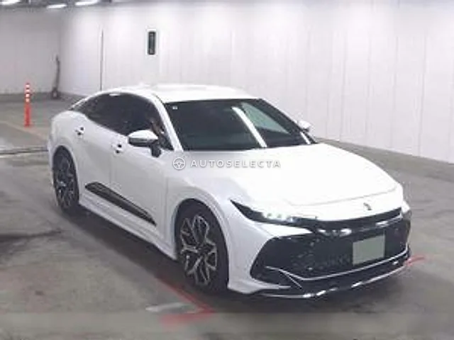Toyota Crown Crossover 2023, auction grade 5