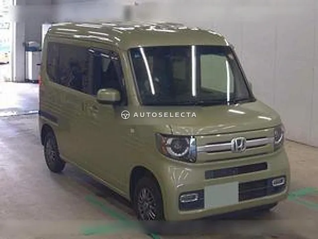 Honda N-VAN Plus Style 2019, auction grade 4.5