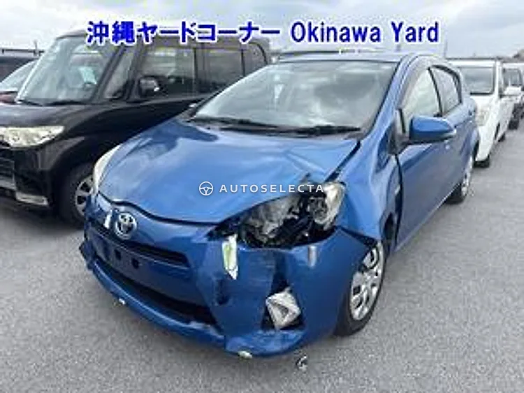Toyota Aqua 2013, photo 1 of 1