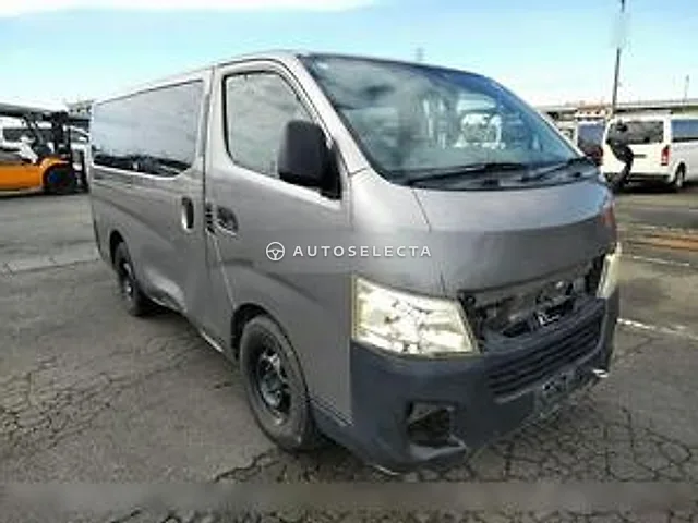 Nissan NV350 Caravan 2014