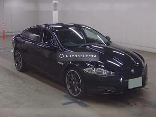 Jaguar XF 2012, auction grade 3.5
