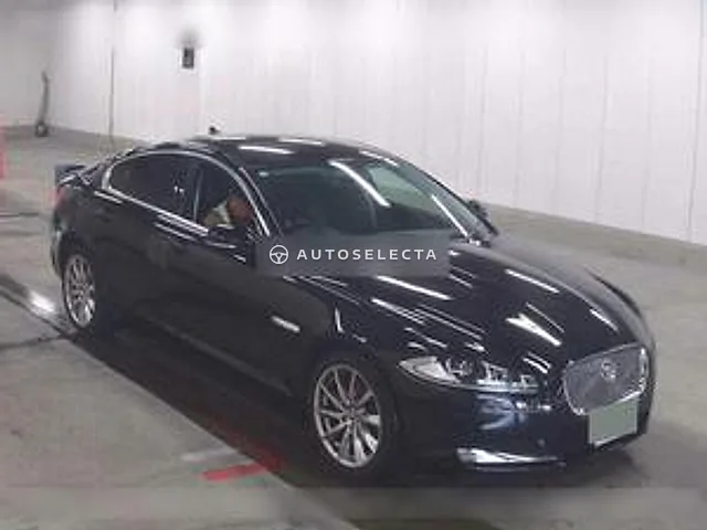 Jaguar XF 2013, auction grade 4