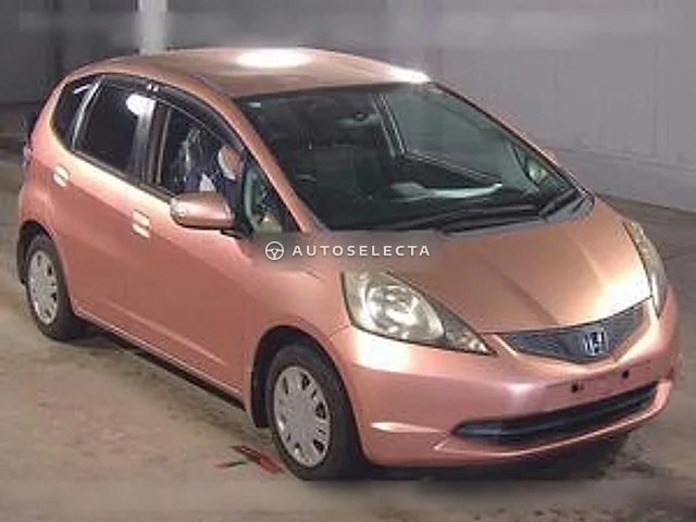 Honda Fit 2010, auction grade 3