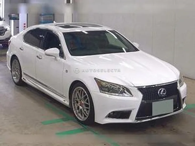 Lexus LS 2012, auction grade 4