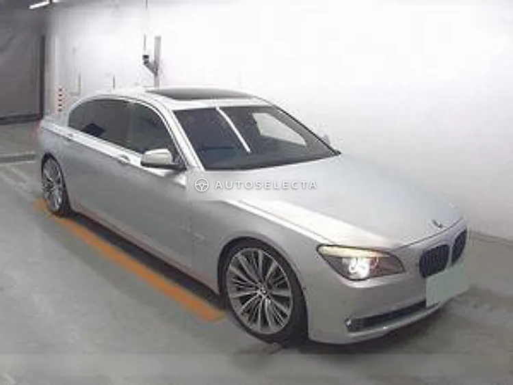 BMW 7 Series 2010, photo 1 of 1