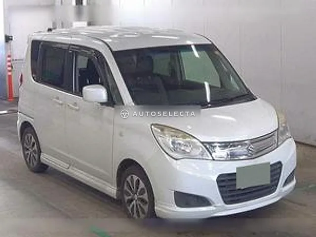 Suzuki Solio 2014, auction grade 4