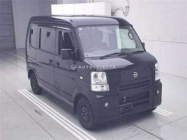 Nissan NV100 Clipper 2014, auction grade 3.5