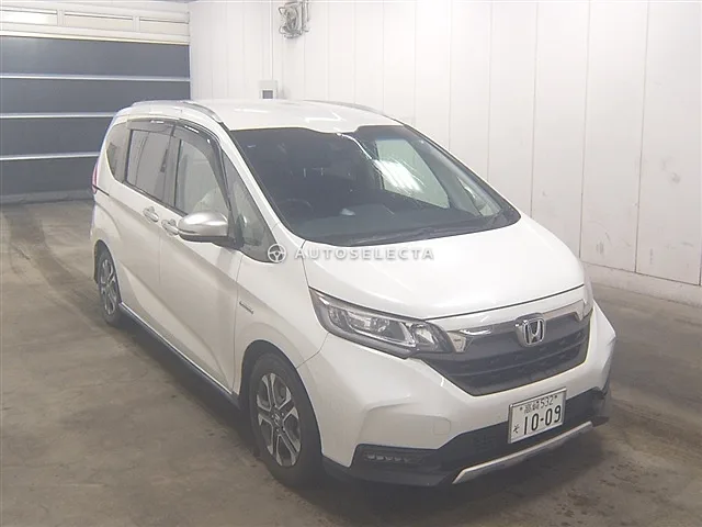 Honda Freed+ 2022, auction grade 3