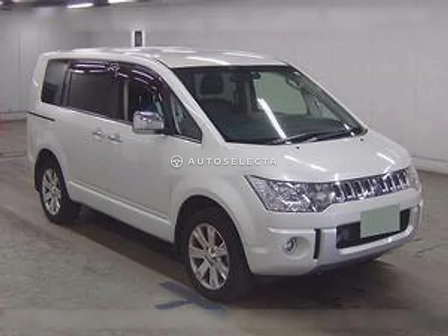 Mitsubishi Delica D:5 2016, auction grade 4