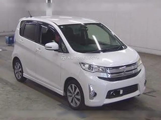 Mitsubishi eK Custom 2015, auction grade 4.5