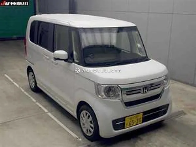 Honda N-BOX 2023, auction grade 3.5