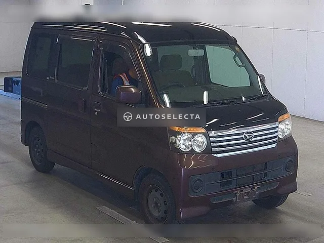 Daihatsu Atrai Wagon 2009, auction grade 3