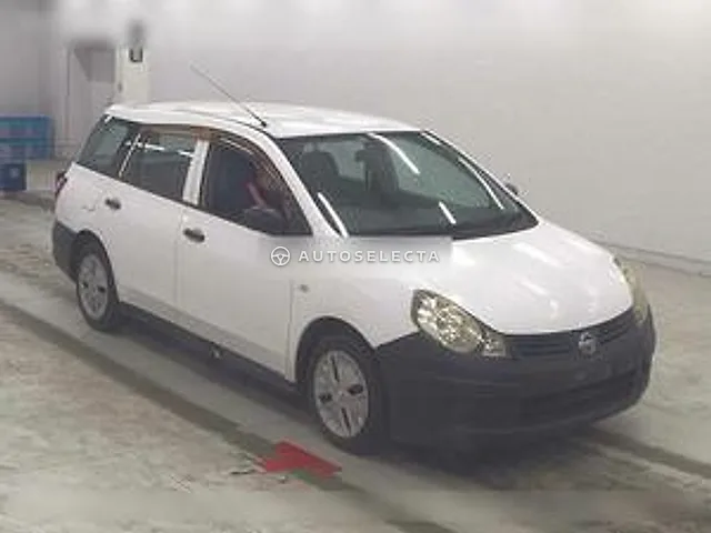 Nissan AD 2007, auction grade R