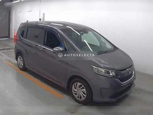 Honda Freed+ 2017, auction grade 3