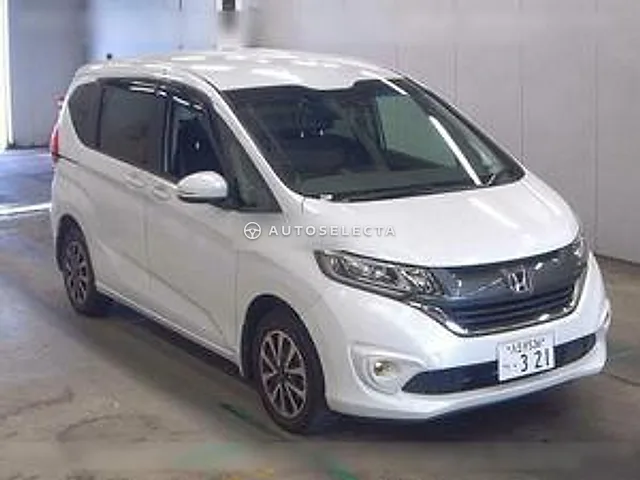 Honda Freed+ 2019, auction grade 3.5