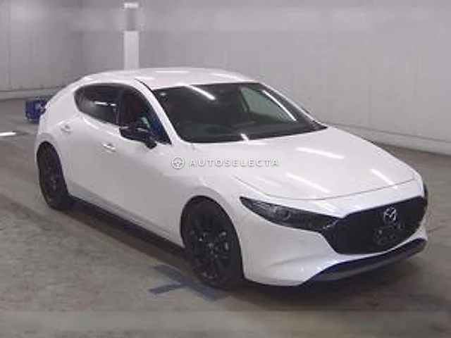 Mazda MAZDA3 Fastback 2024, auction grade 5