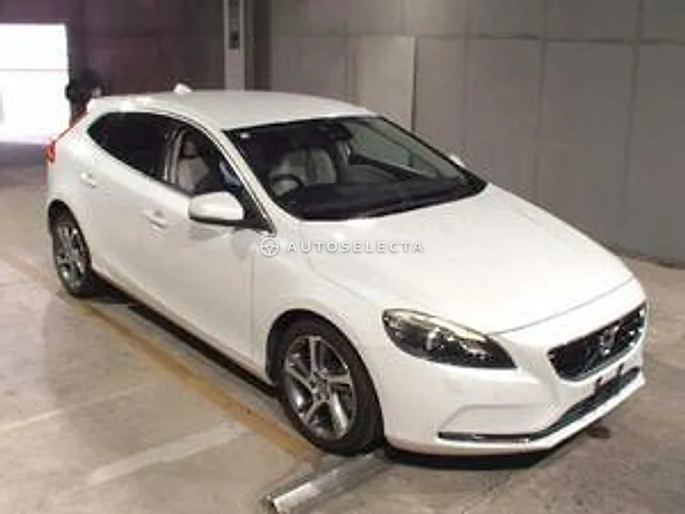 Volvo V40 2015, photo 1 of 1