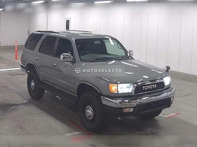 Toyota Hilux Surf 2002, auction grade 3.5