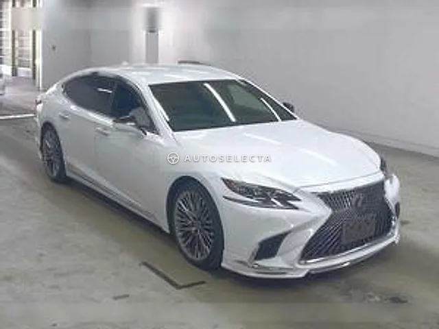 Lexus LS 2017, auction grade 4