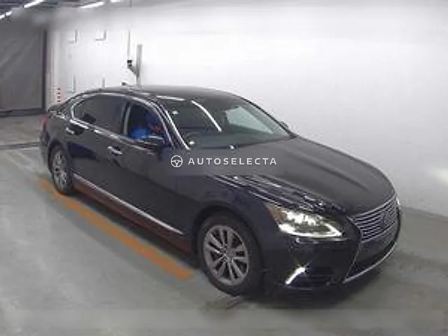Lexus LS 2015, auction grade R