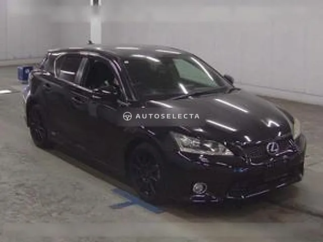Lexus CT 2011, auction grade 3.5