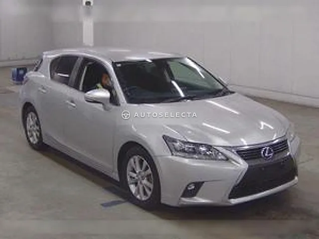 Lexus CT 2014, auction grade 4